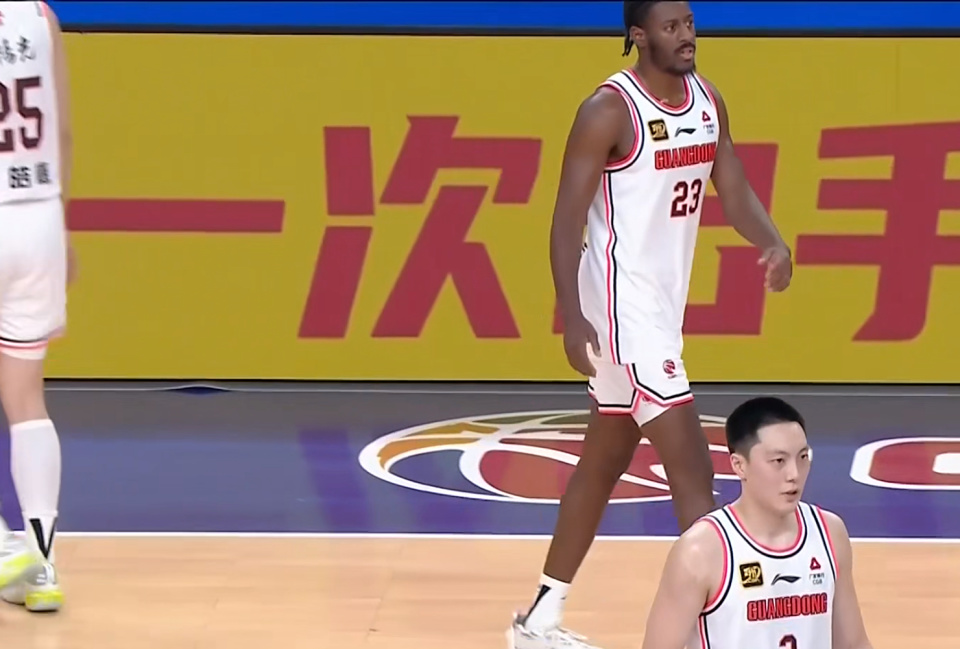 队会在有限, 特雷弗林